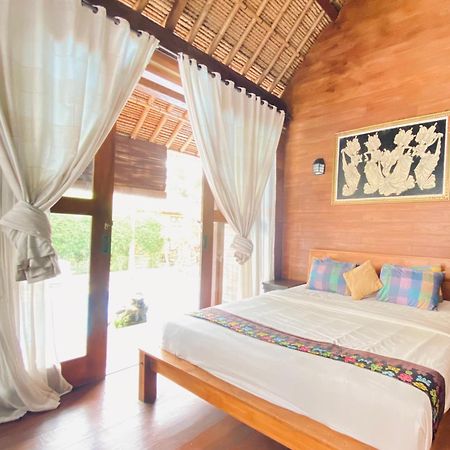 Dong Loka Guesthouse Bali Carangsari Exterior foto