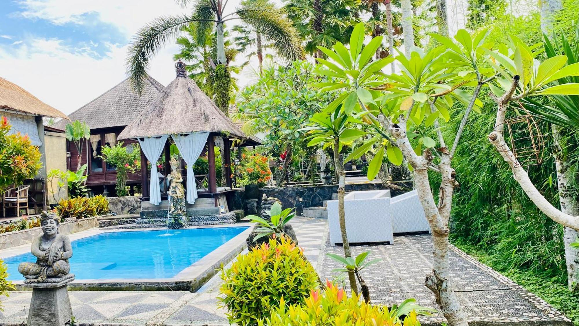 Dong Loka Guesthouse Bali Carangsari Exterior foto