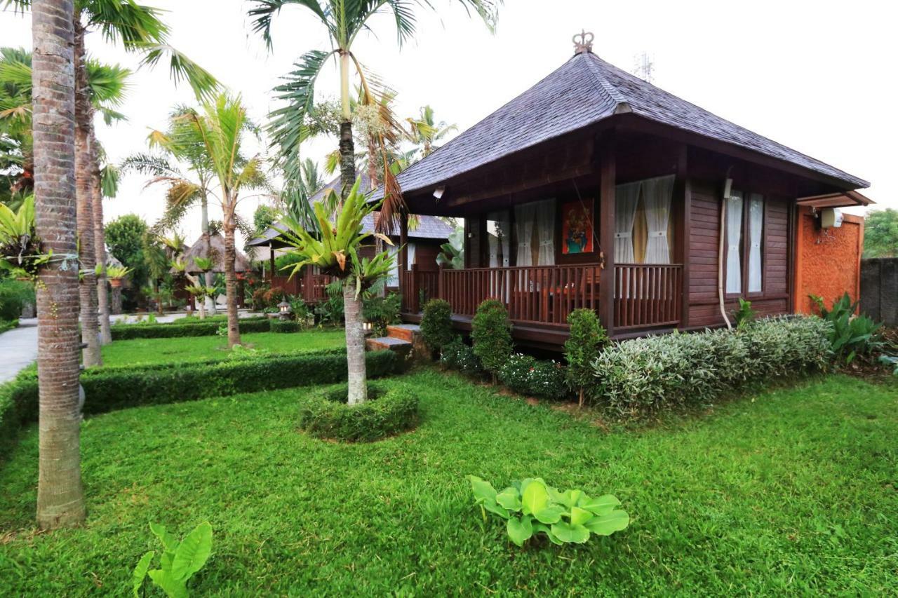Dong Loka Guesthouse Bali Carangsari Exterior foto