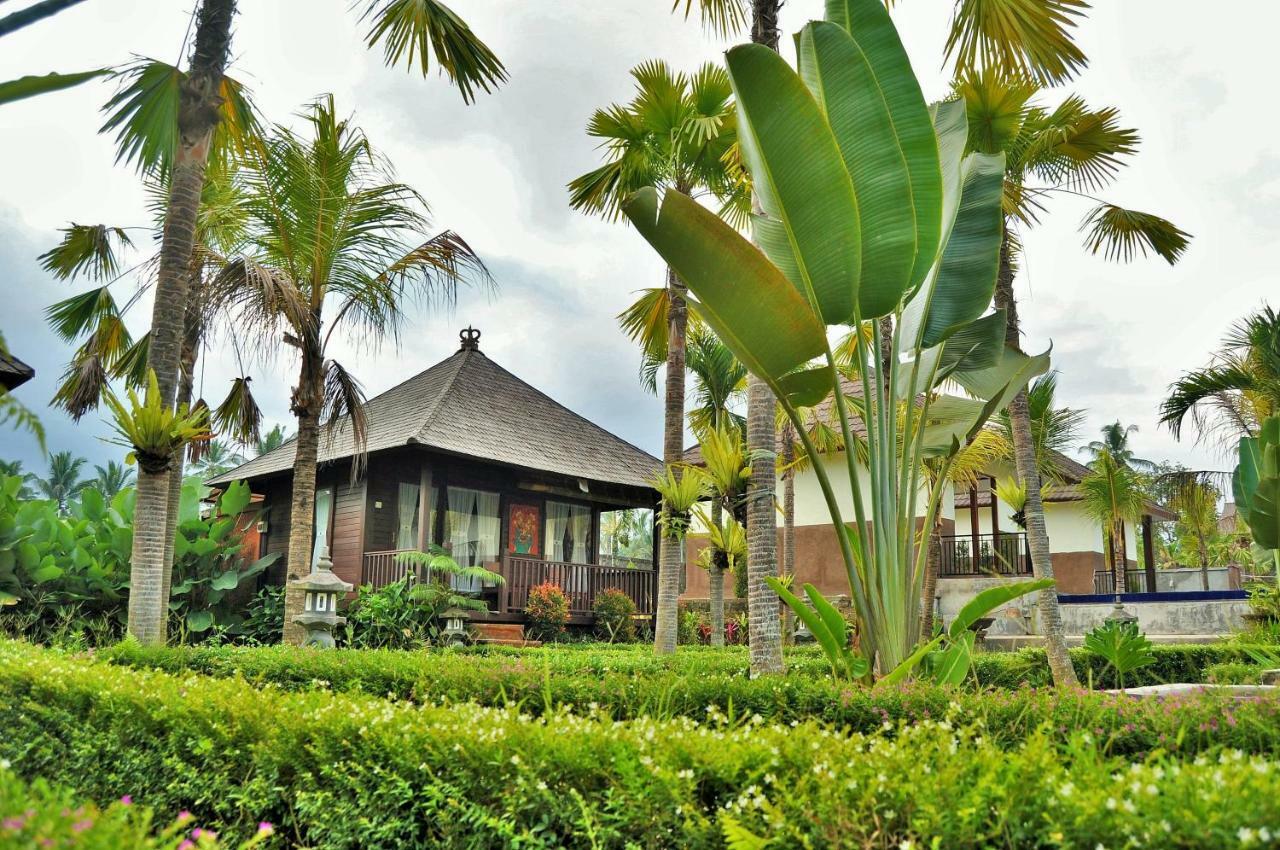 Dong Loka Guesthouse Bali Carangsari Exterior foto
